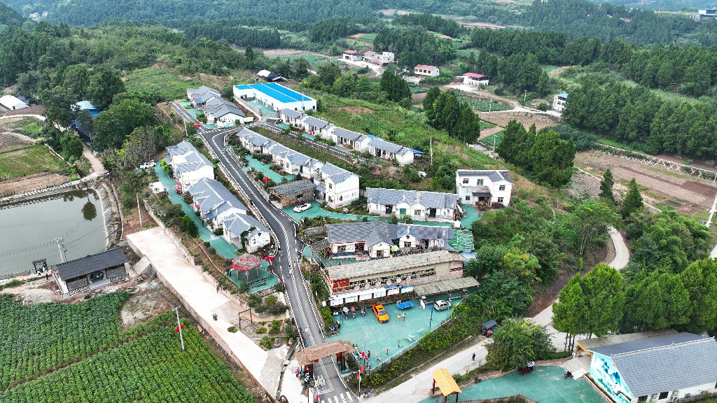 2022-10-01-象山镇凤阳村-拍摄张昌明-DJI_0857.jpg