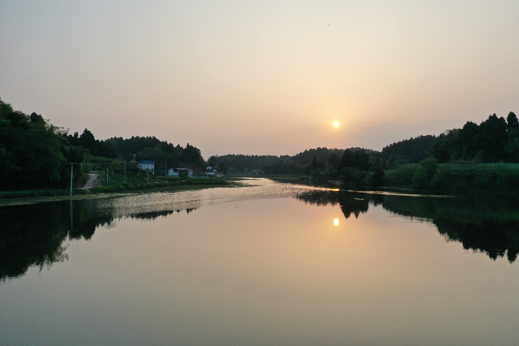 20220703玉峰镇斗笠村DJI_0003~1.jpg
