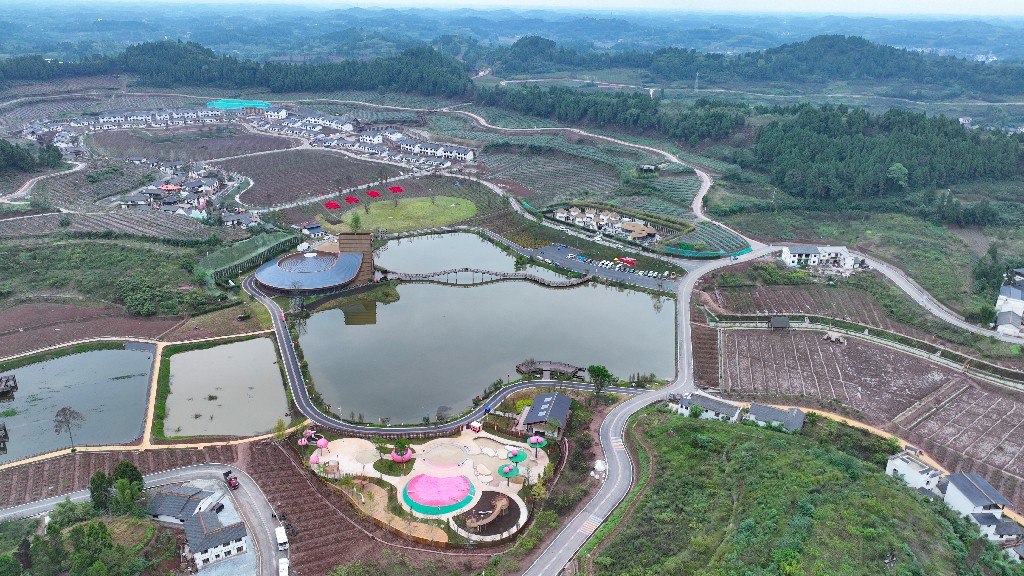 web20221008宋井桃源-会客厅-全景-拍摄张昌明DJI_0108.jpg